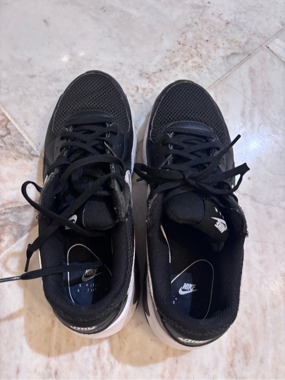 Nike Black and White Air Max Trainer Sneakers - Picture 4 of 5